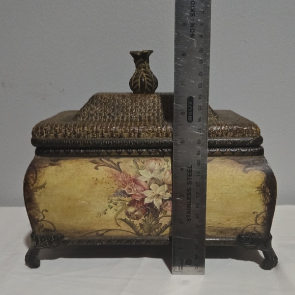 Floral Decorative Box with Lid - Picture 8 of 12